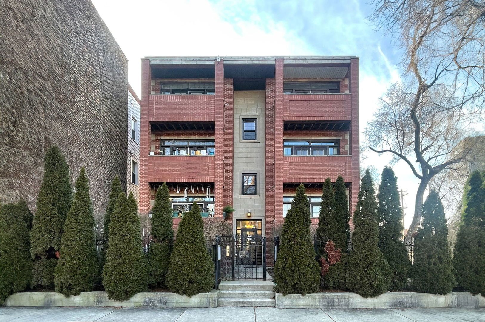 6500 S Minerva Avenue 2N