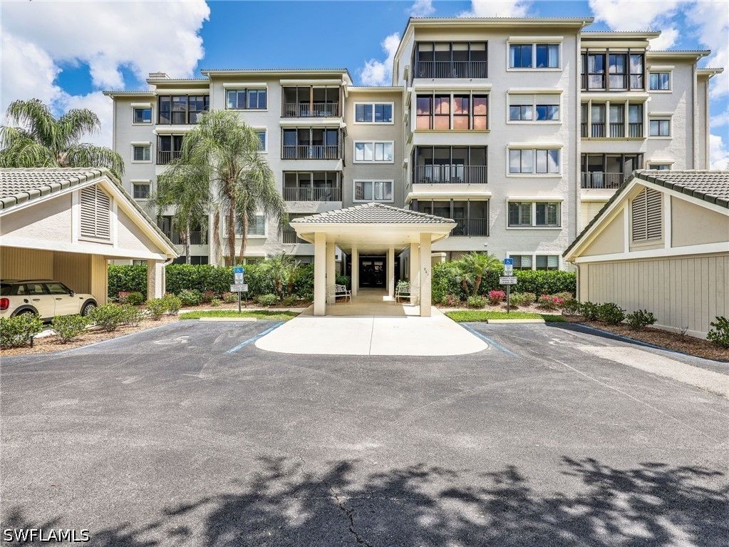 201 Arbor Lake Drive 2-107