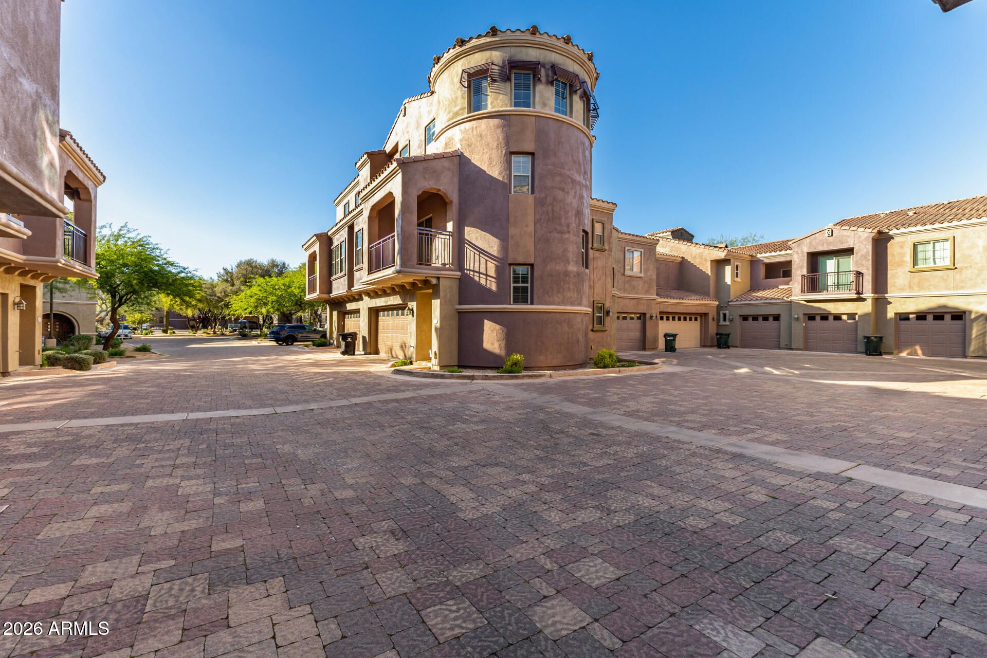 3935 E Rough Rider Road 1350