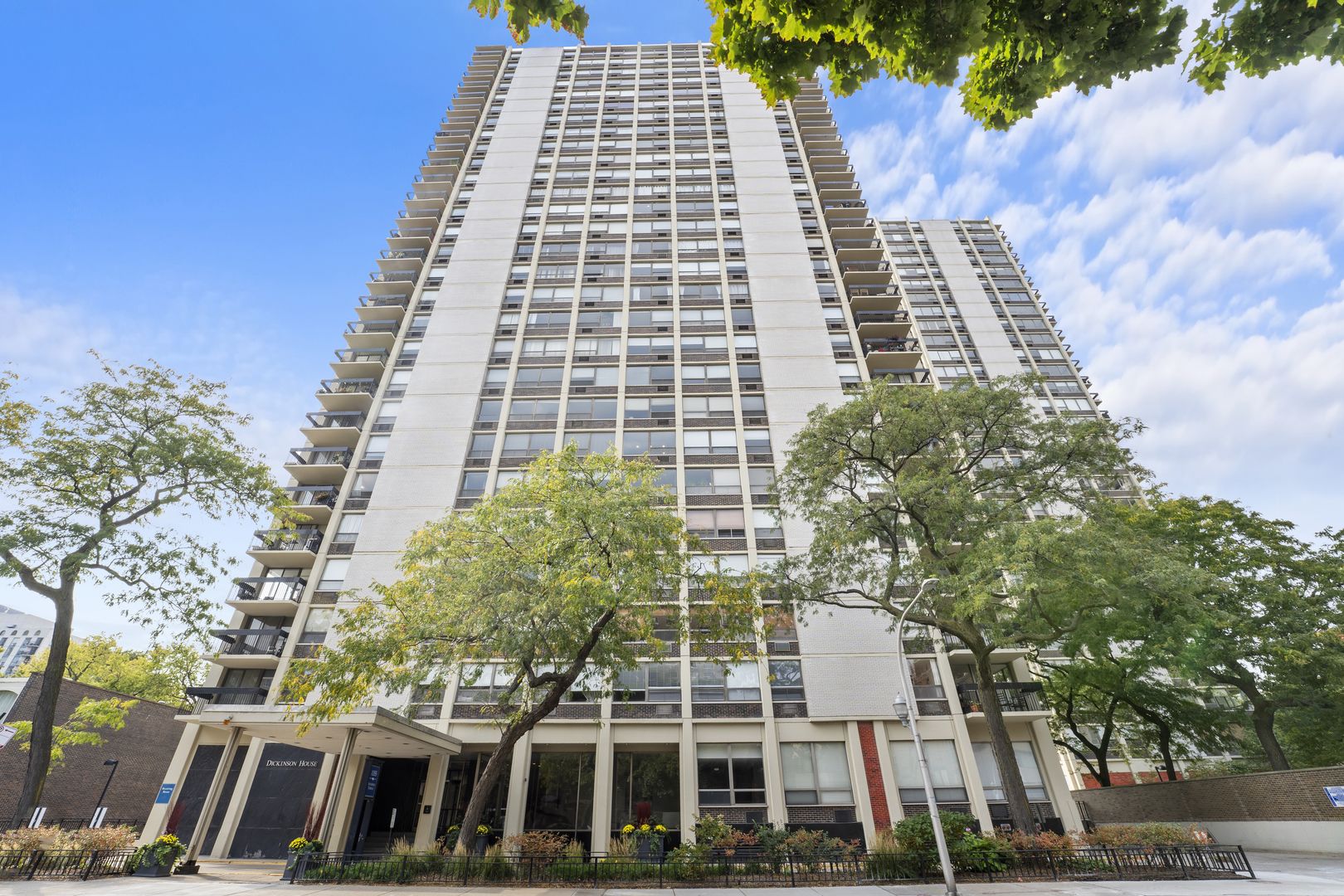 1355 N Sandburg Terrace 2801