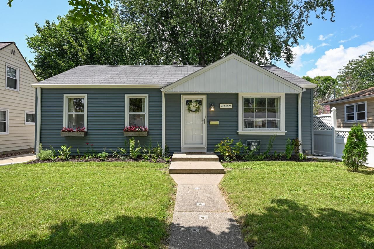 3429 North 95th Street