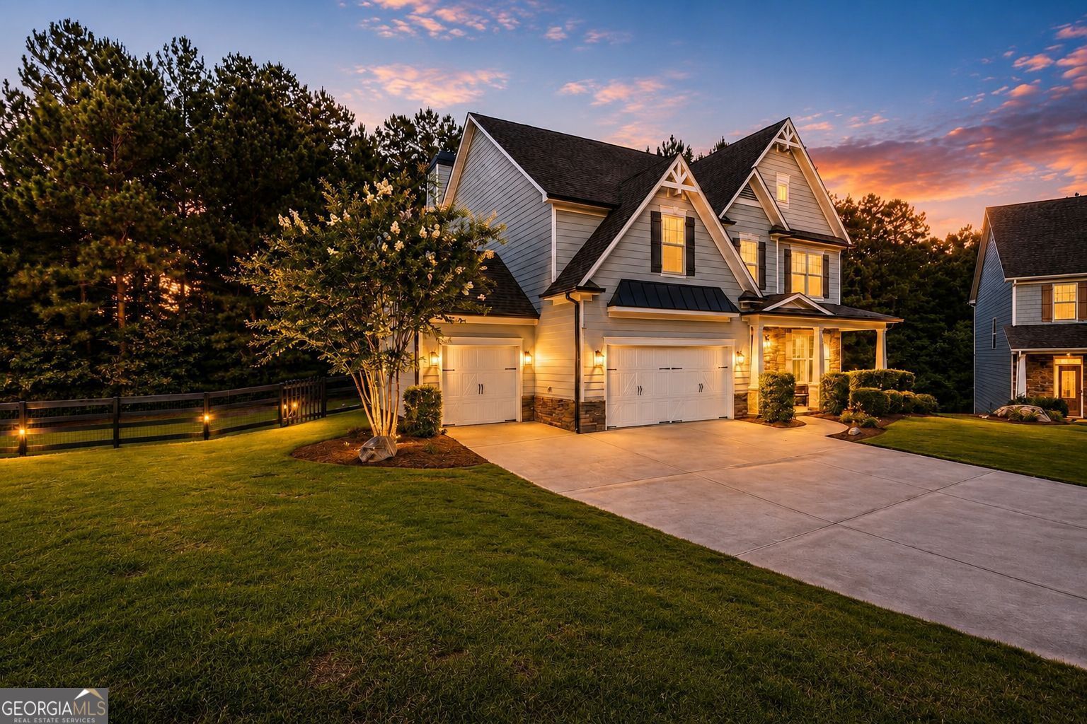 99 White Magnolia Way