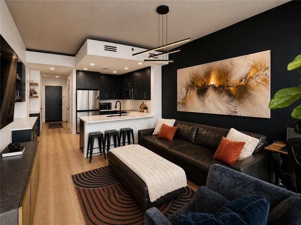 855 Peachtree Street Ne 2210