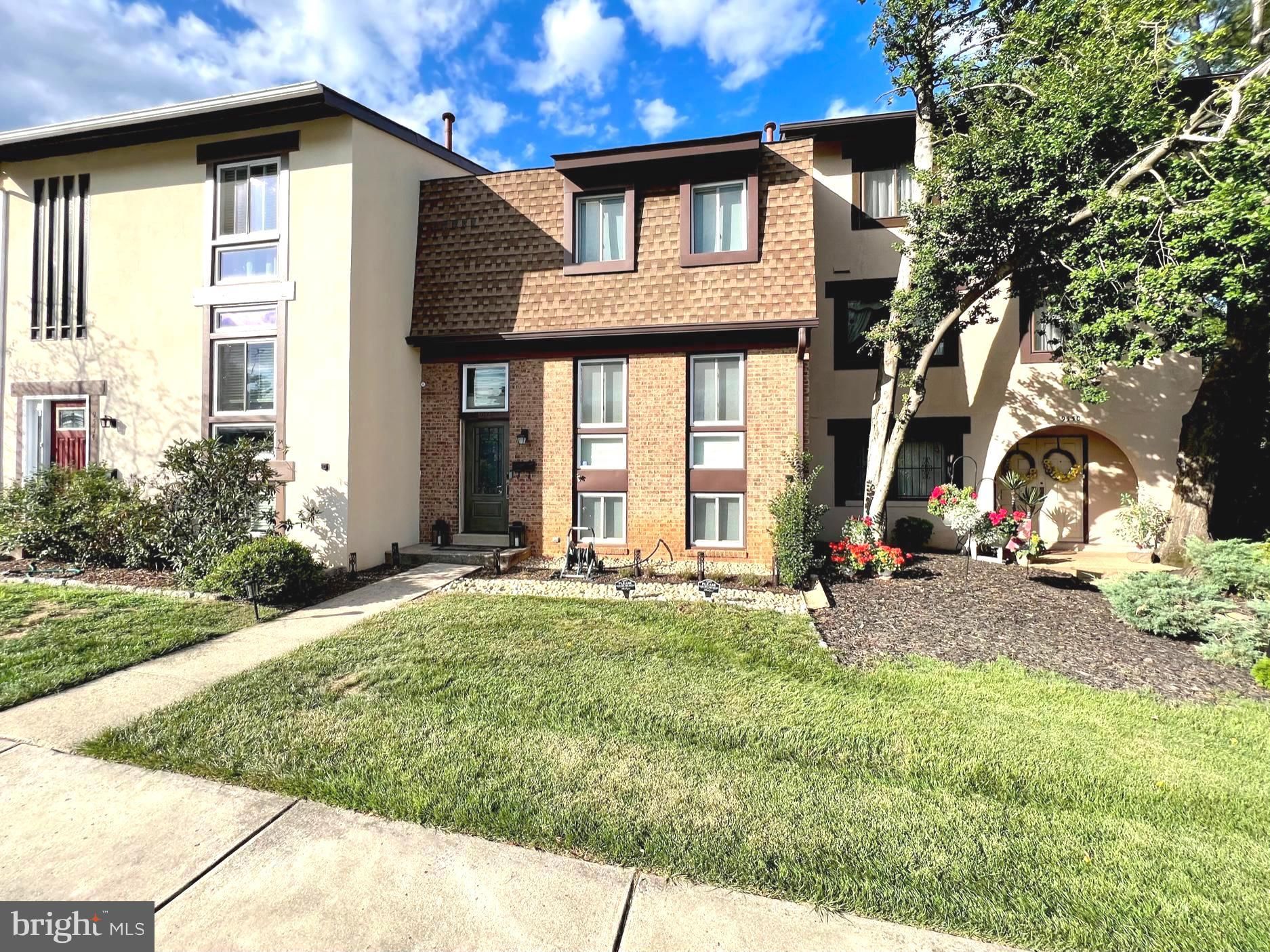 9532 Blake Lane