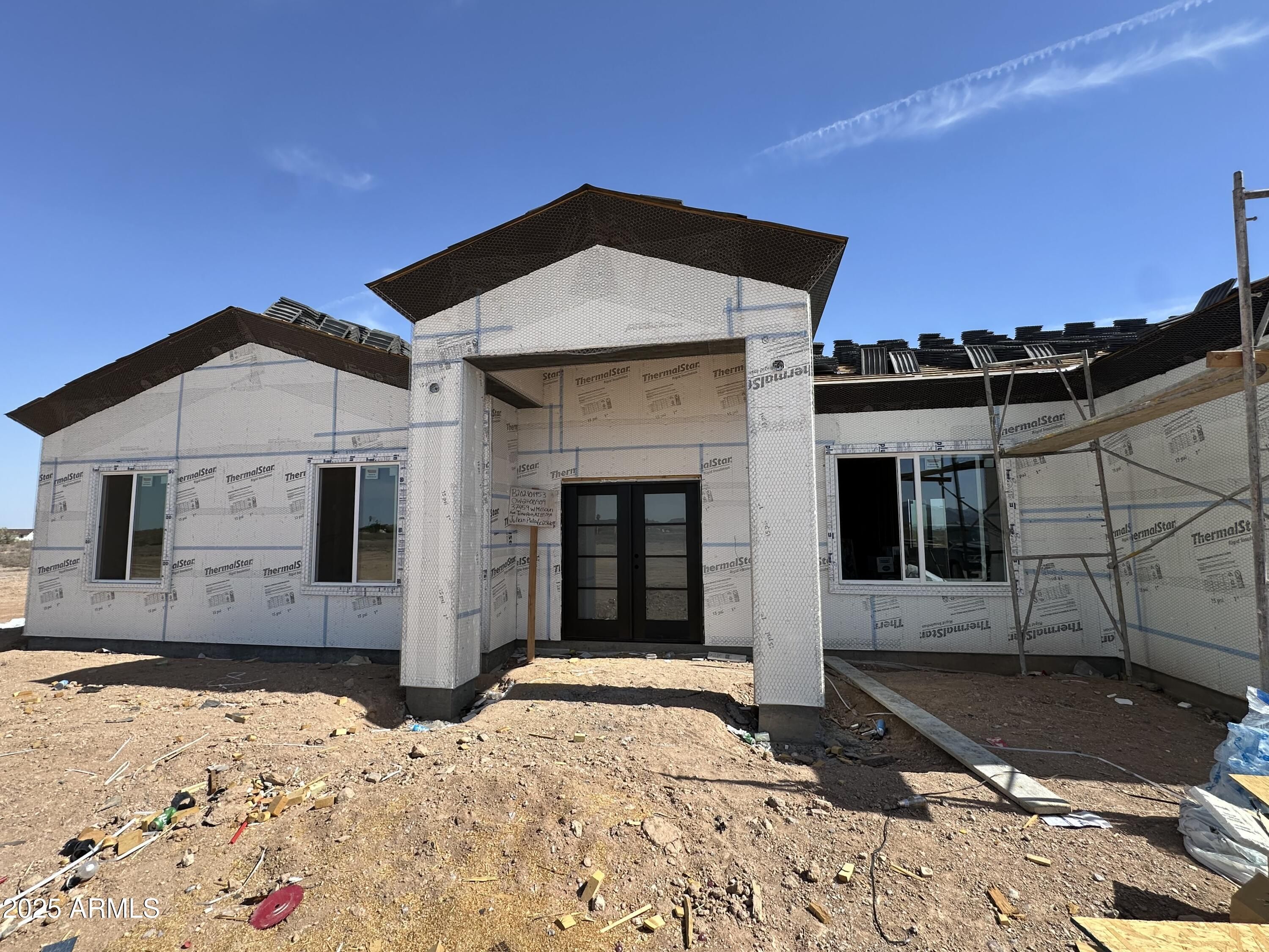 37459 W Missouri Avenue