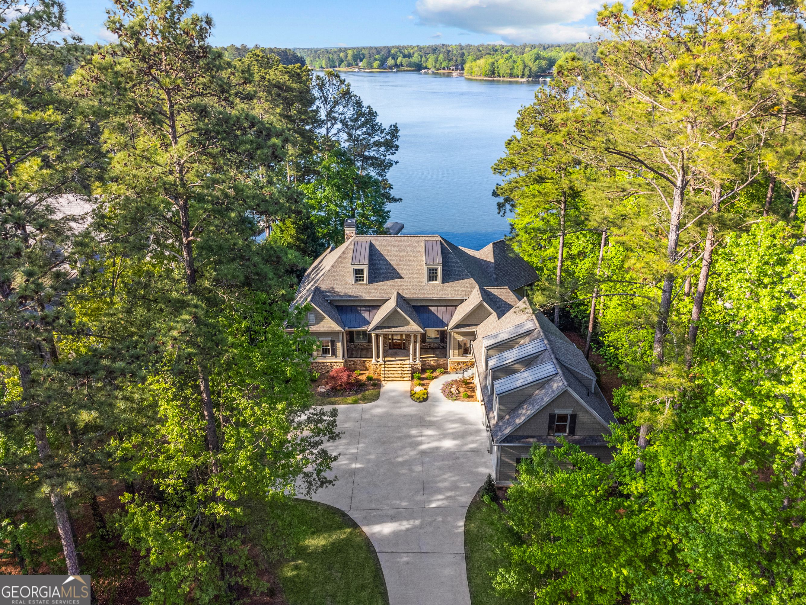 1230 Lake Club Drive