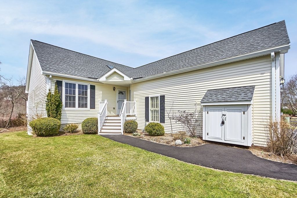 7 Blueberry Lane 7
