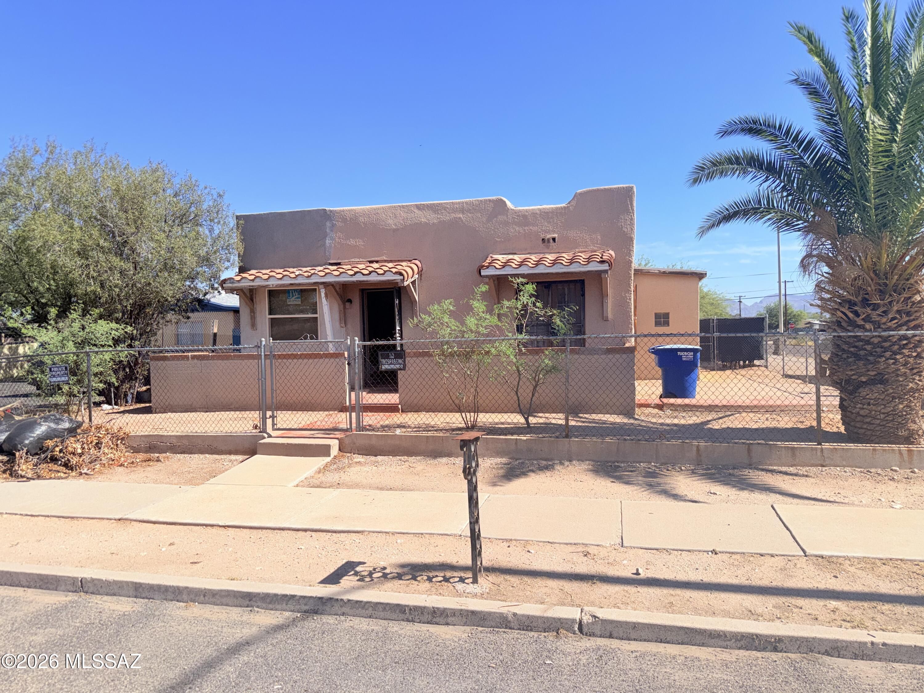 347 E 24th Street