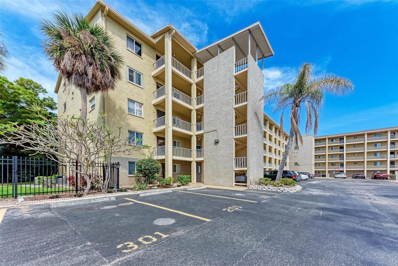 3514 Lake Bayshore Drive K-108