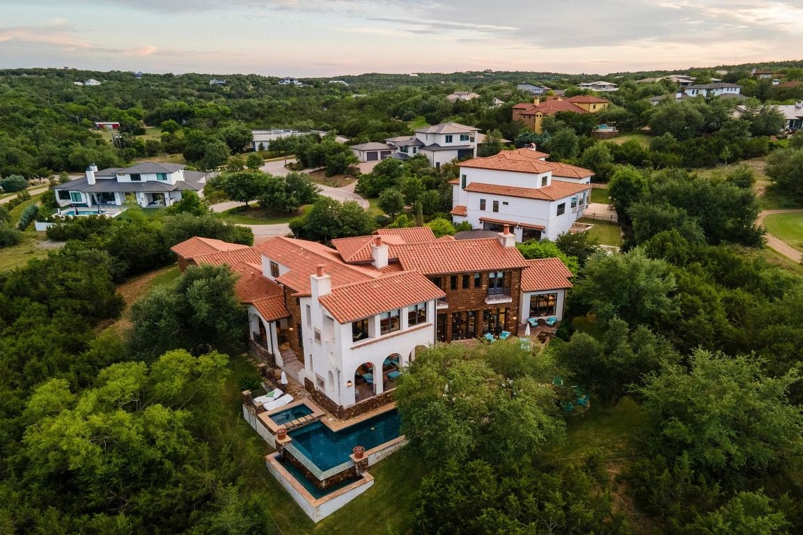 12724 Little Blue Stem Cove