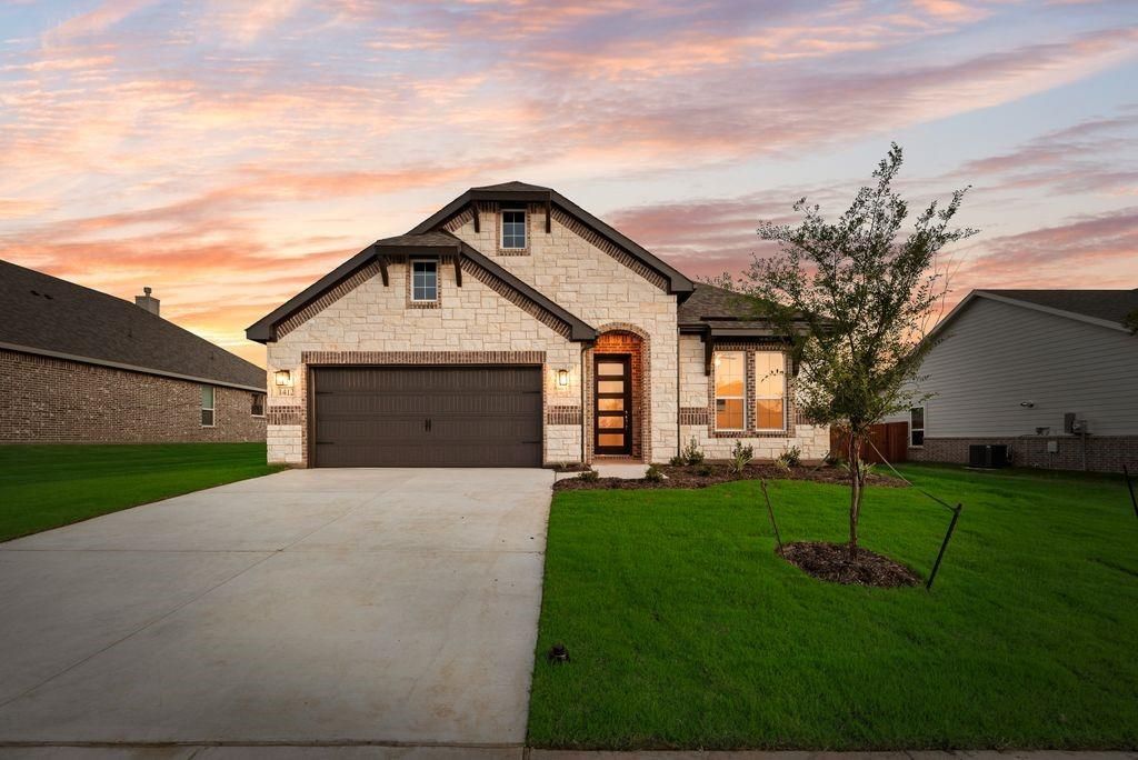 1412 Cedar Trail