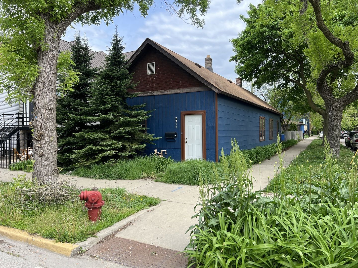 2900 W Mclean Avenue