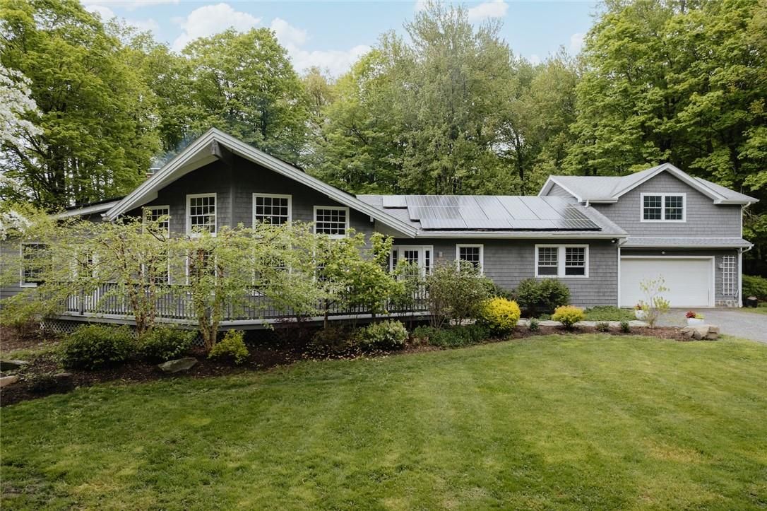 4 S Hinterlands Drive