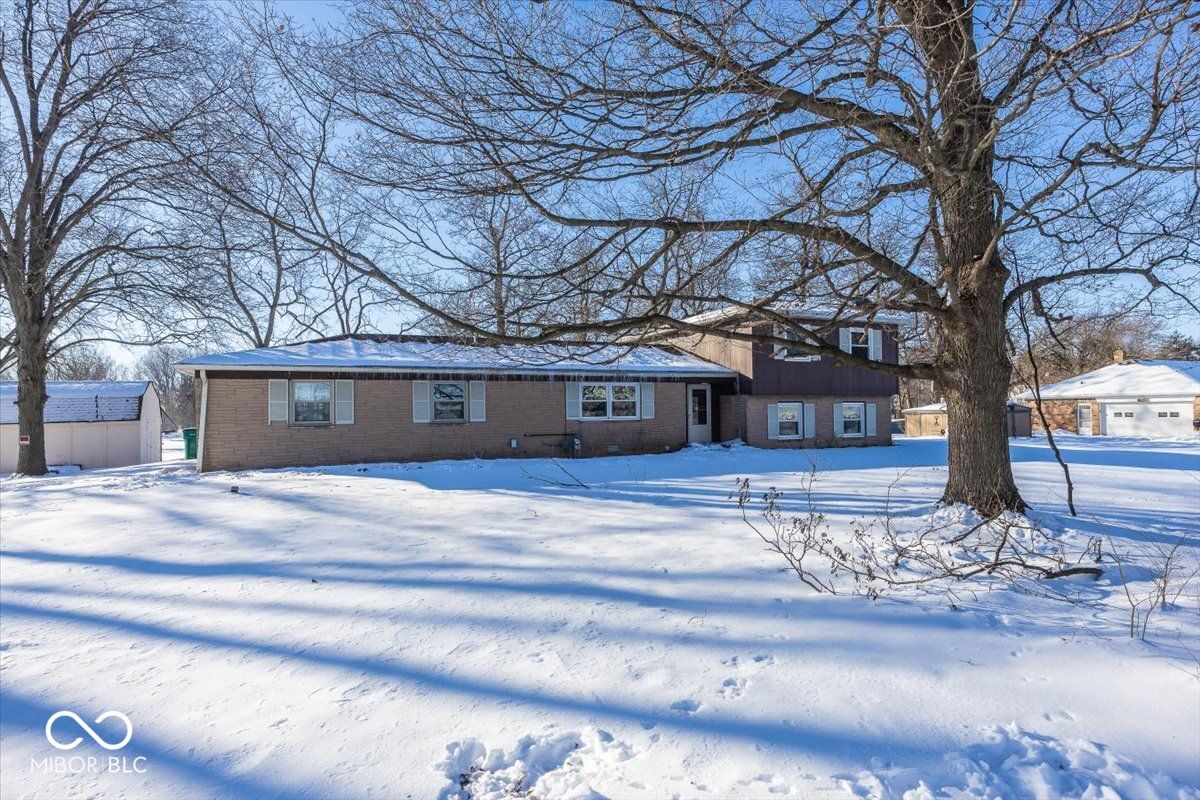 10725 E County Road 650 N