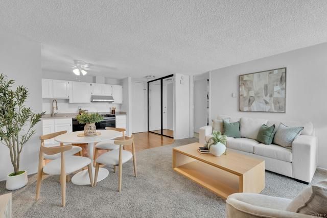 3050 Rue D'orleans 421