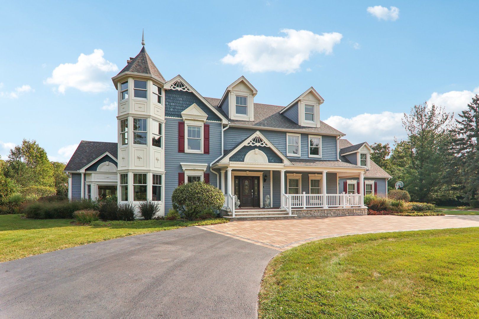 6537 Stockbridge Lane