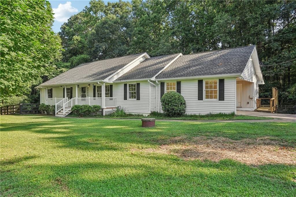 2595 Marsha Circle