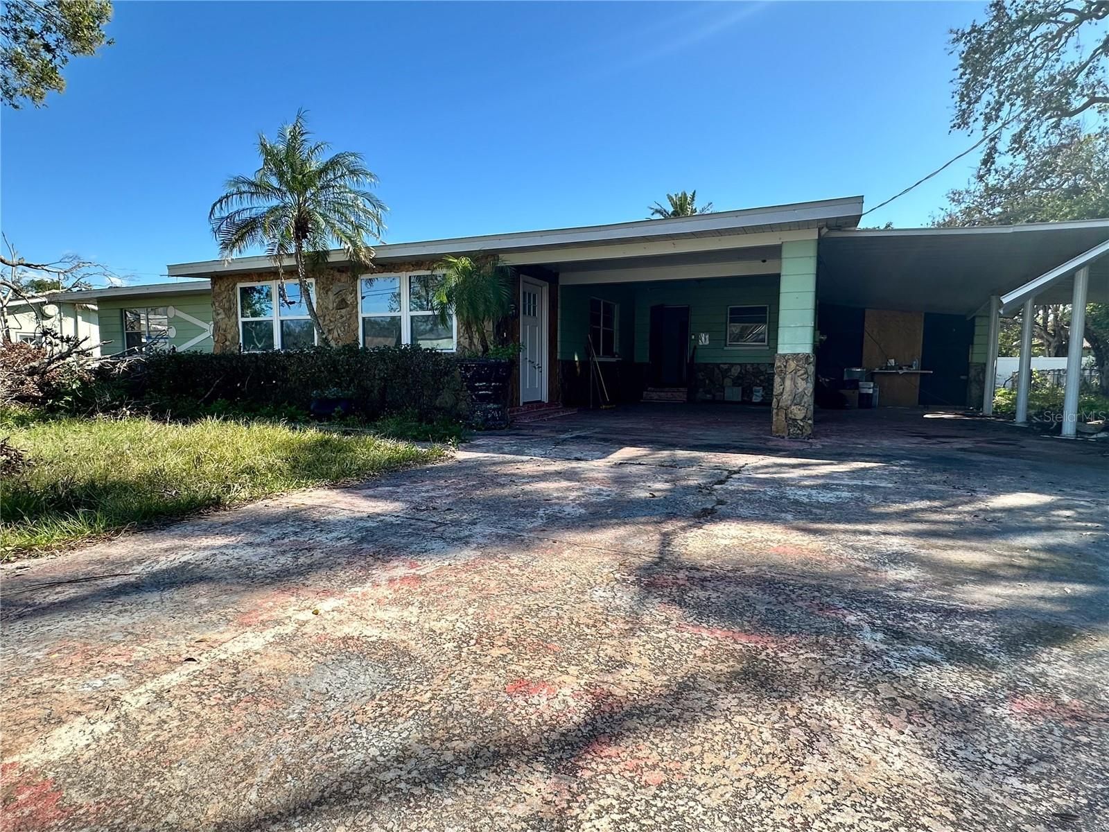 1905 10th Street W