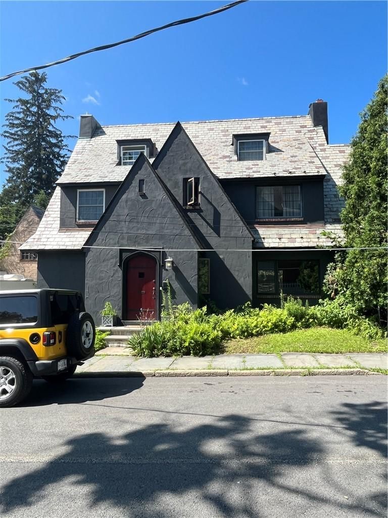 21 Linden Place