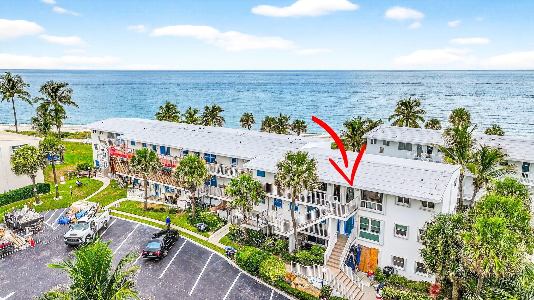 1043 Hillsboro Mile 22c