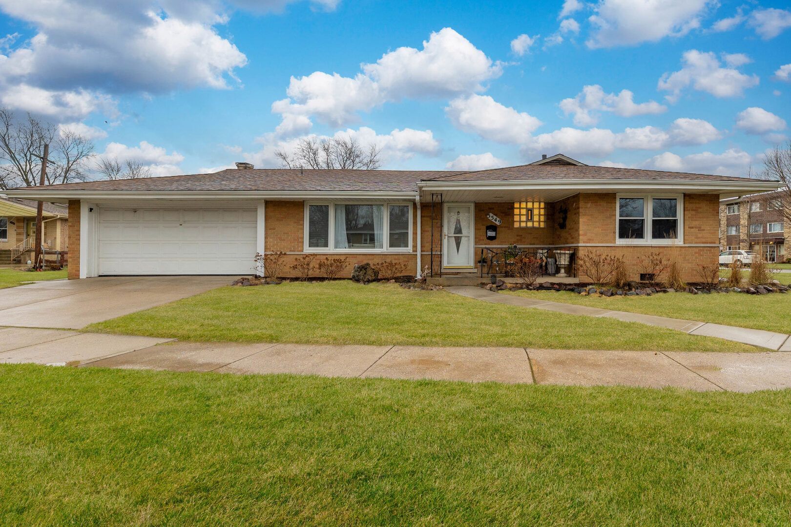 5549 W 102nd Street