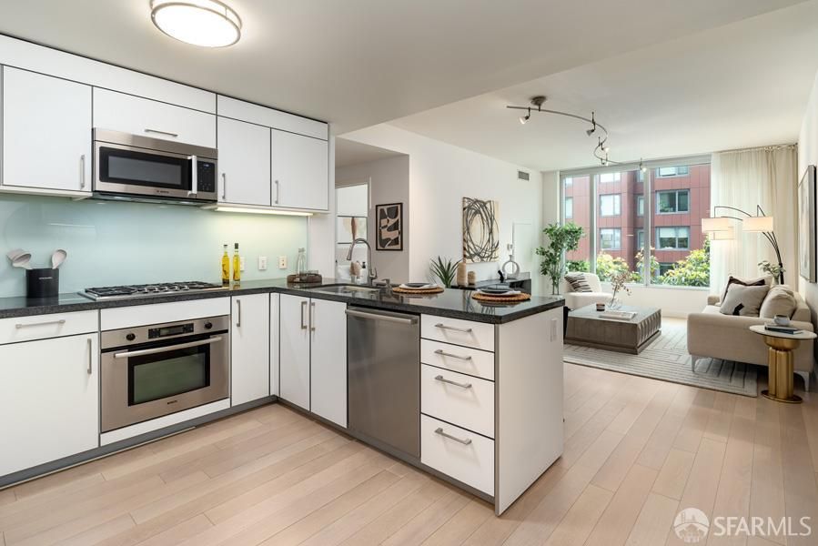 301 Main Street 4A