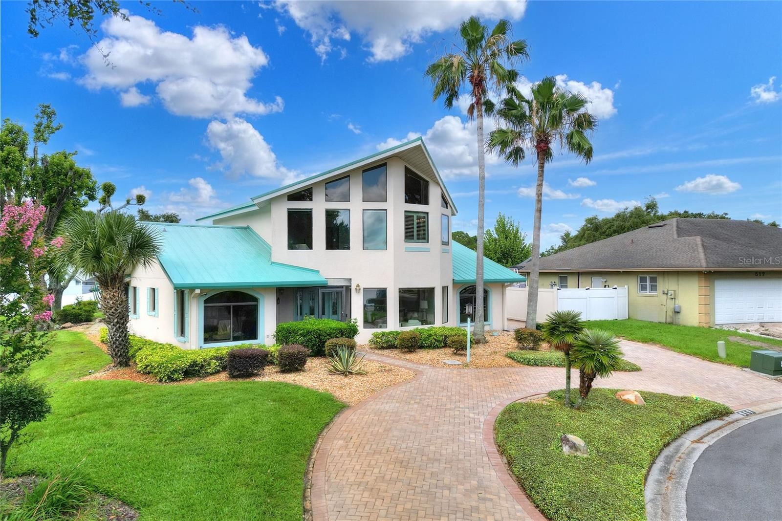 519 Shalisa Boulevard