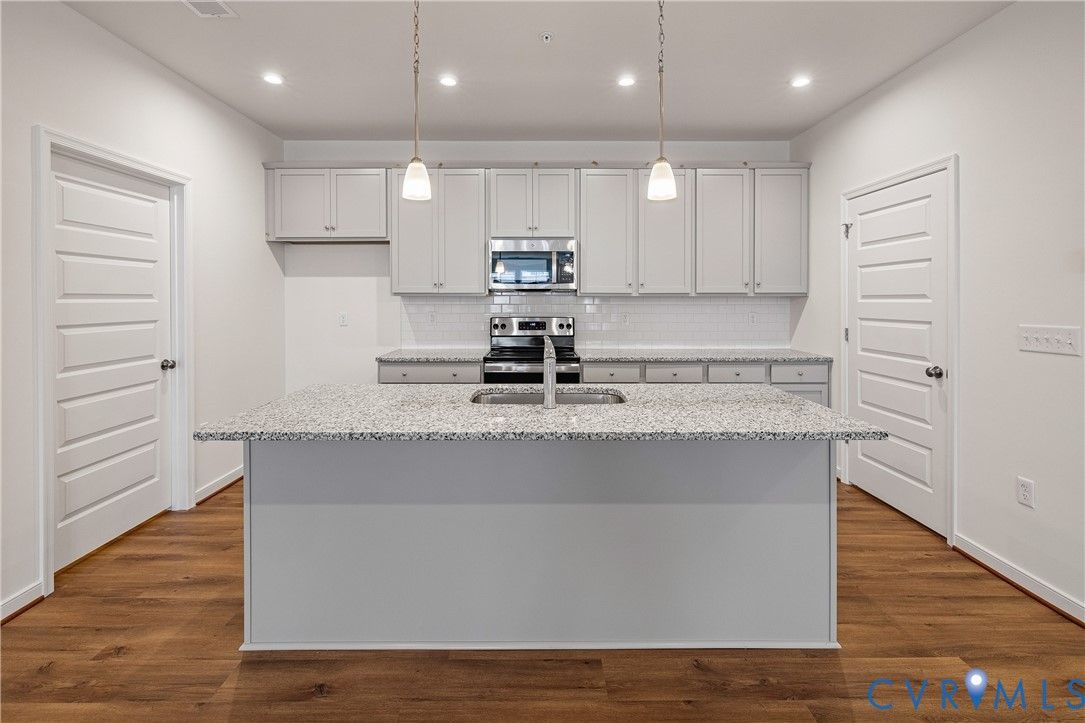 5313 Twisting Vine Lane 103