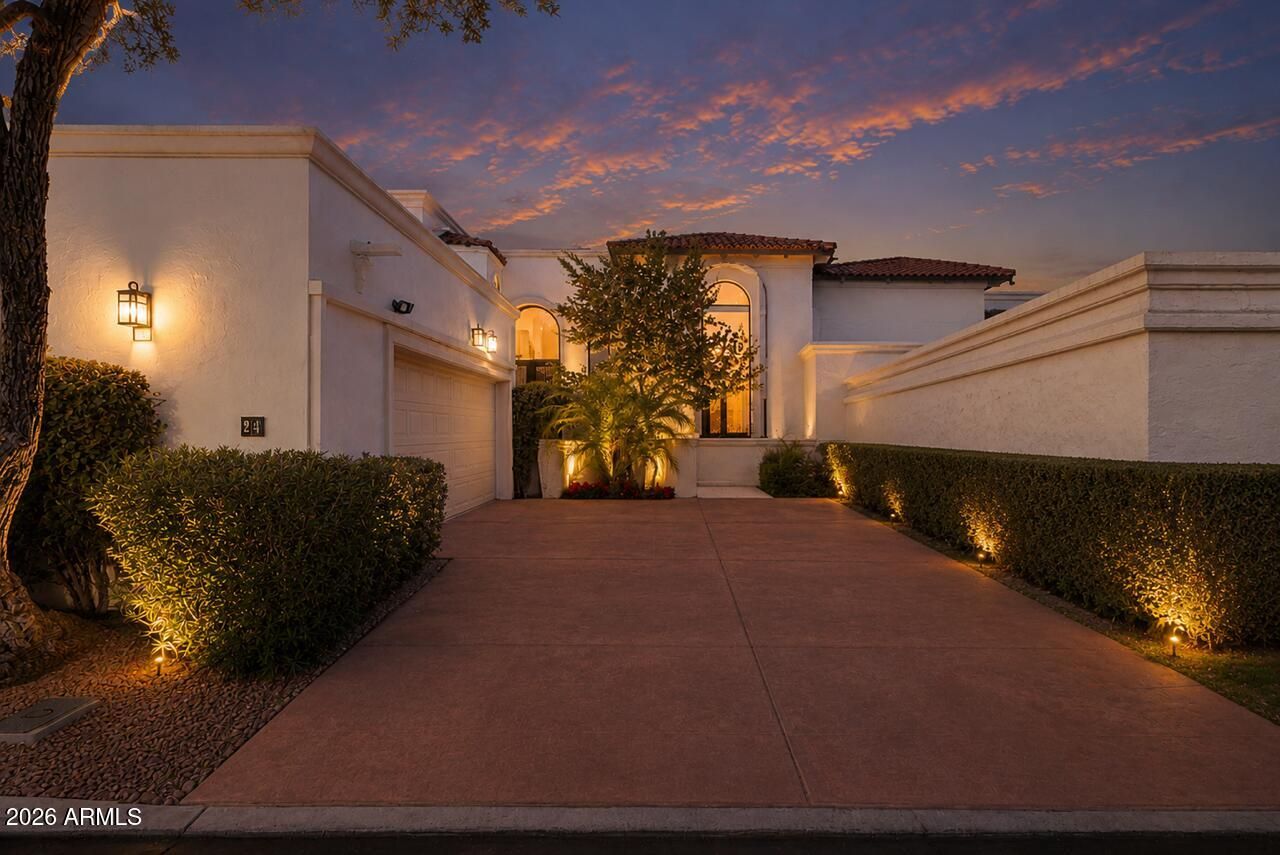 6701 N Scottsdale Road 24