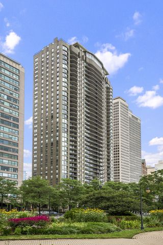 1040 N Lake Shore Drive 26B