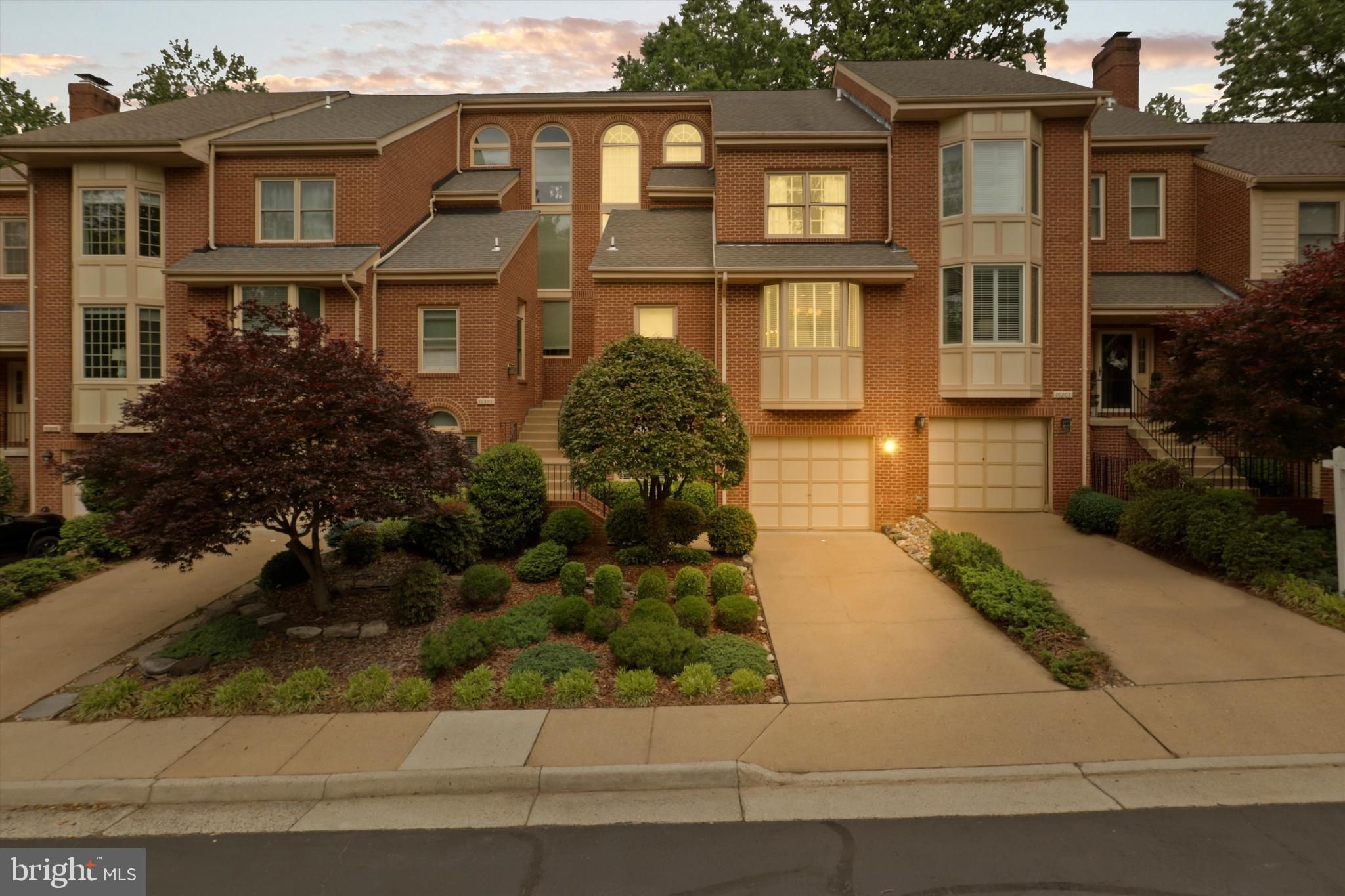 10204 Aspen Willow Drive