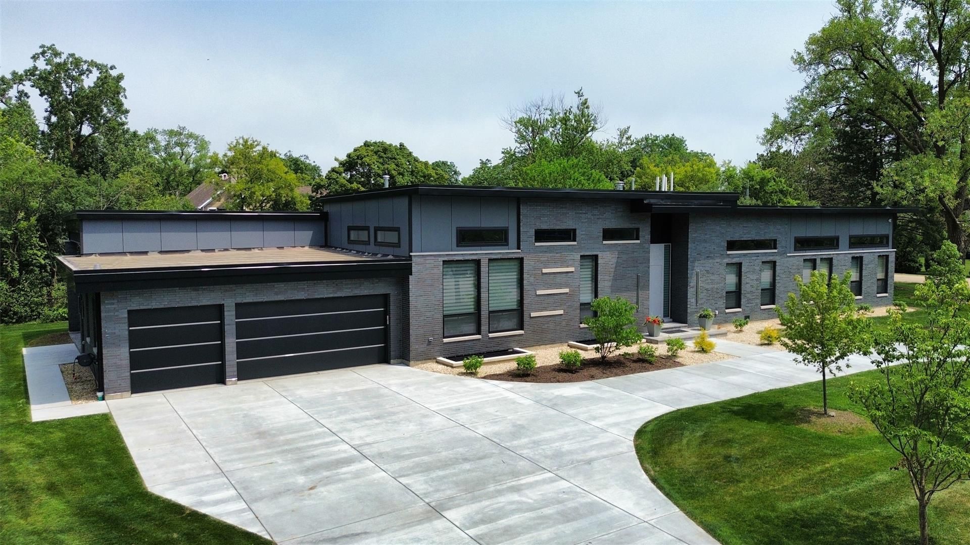 2021 Old Briar Road