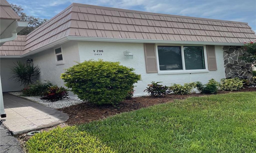 Strathmore Riverside Villas