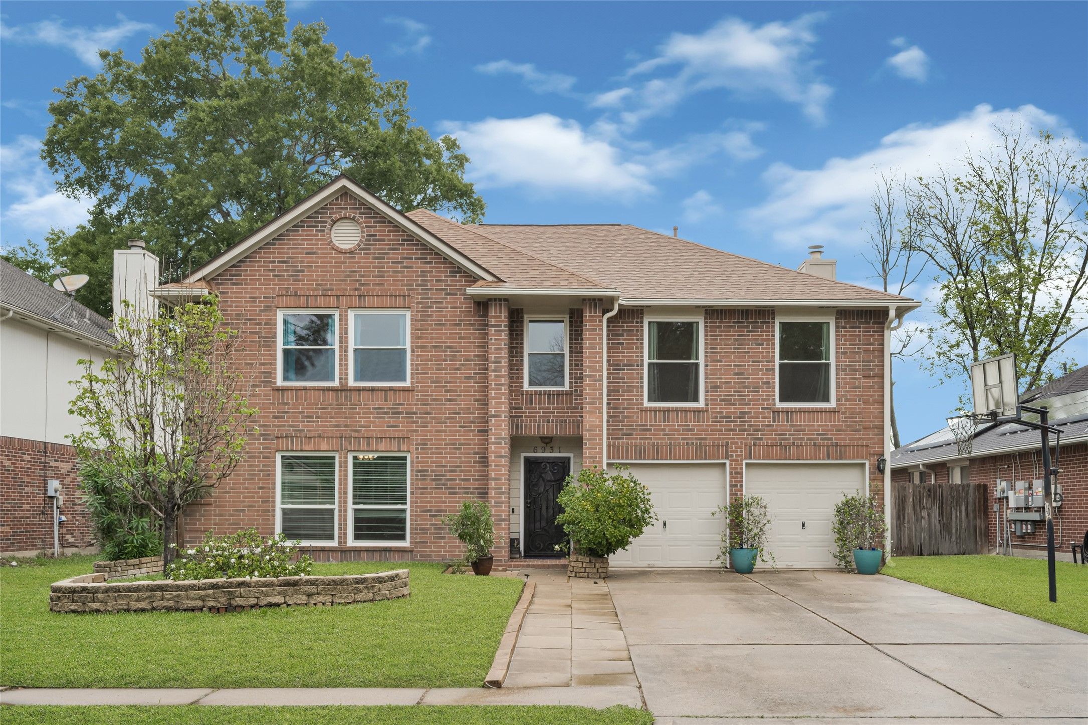 6931 Echo Pines Drive