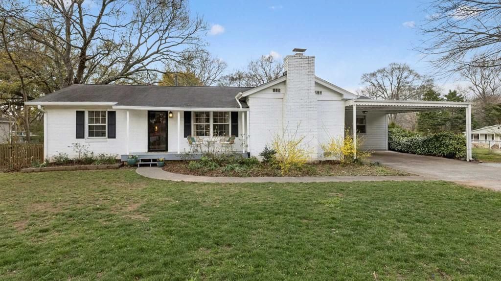 3972 N Peachtree Road