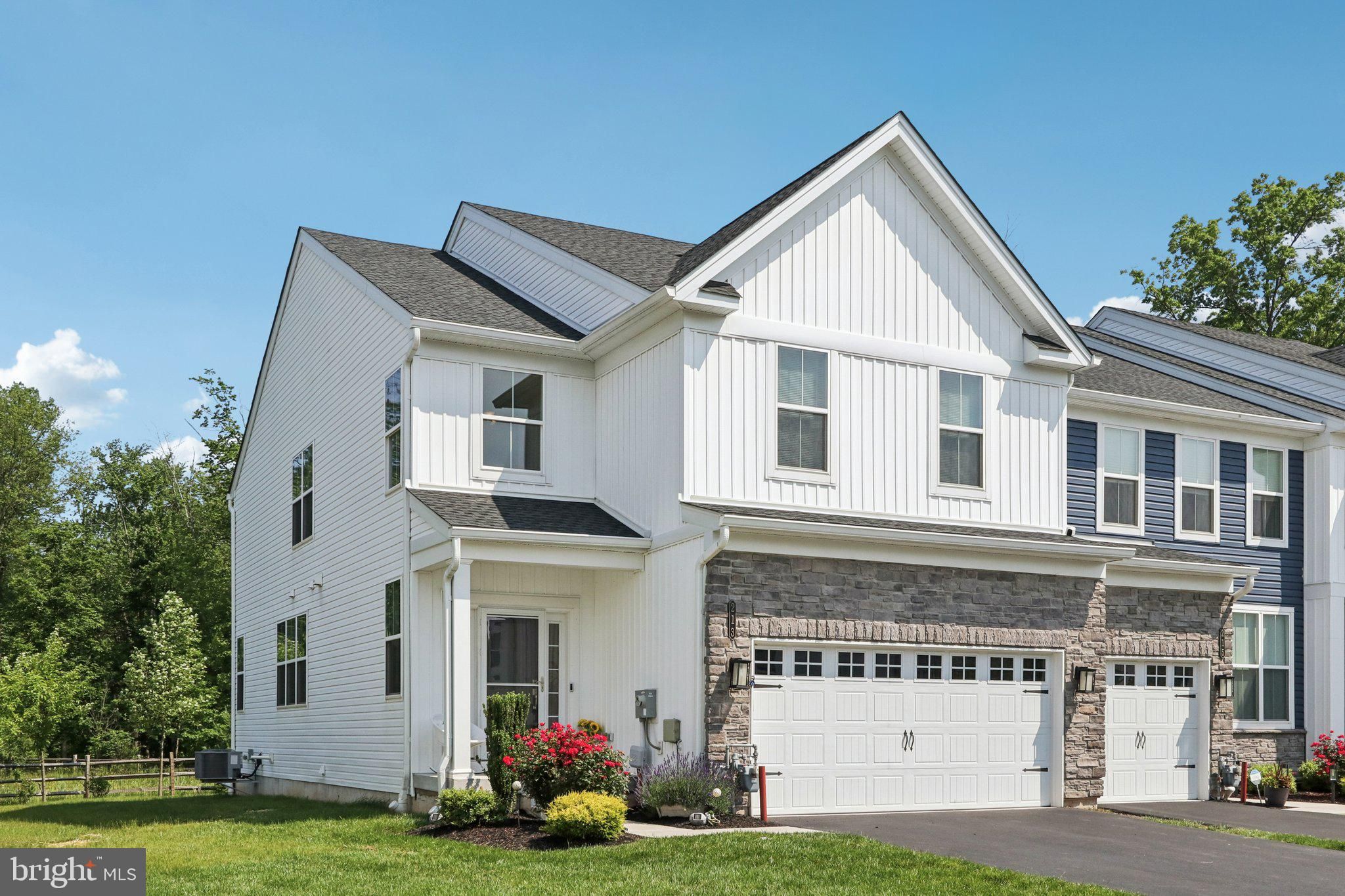 213 Wynstone Court