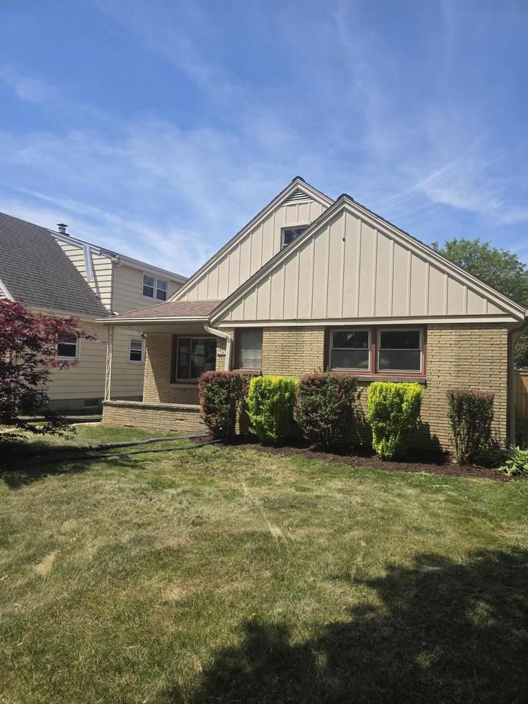 2545 S 66th Street