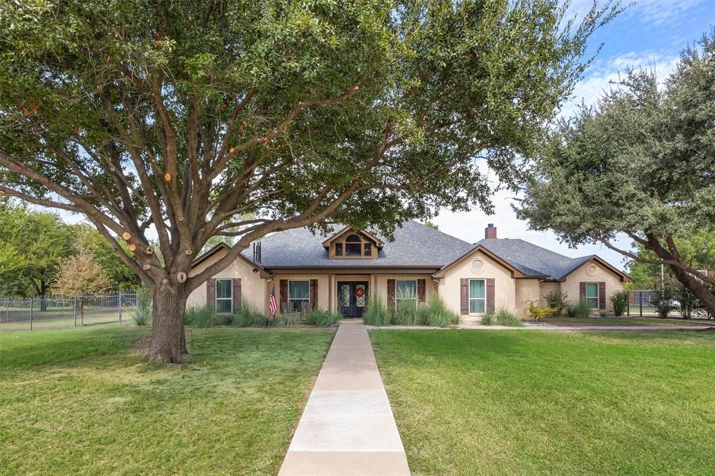 3210 Gray Lane