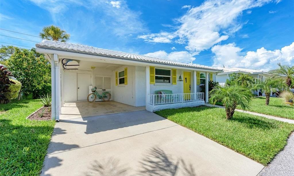 Spanish Main Yacht Club