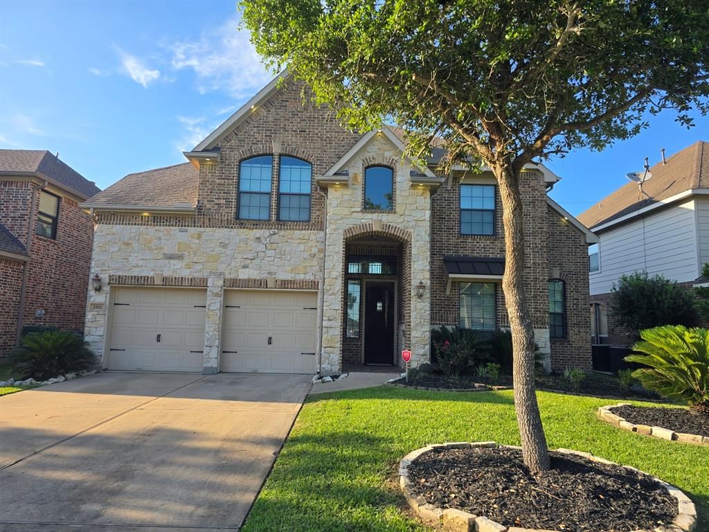 2511 Crystal Shore