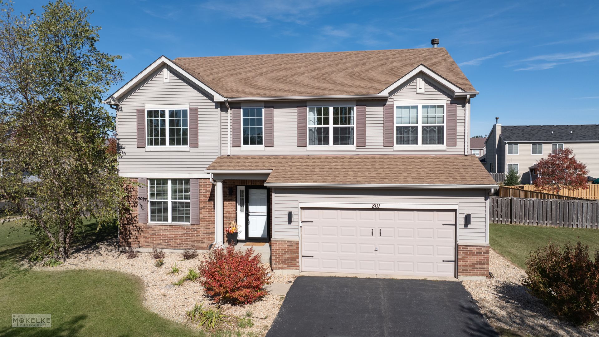 801 Parkside Lane