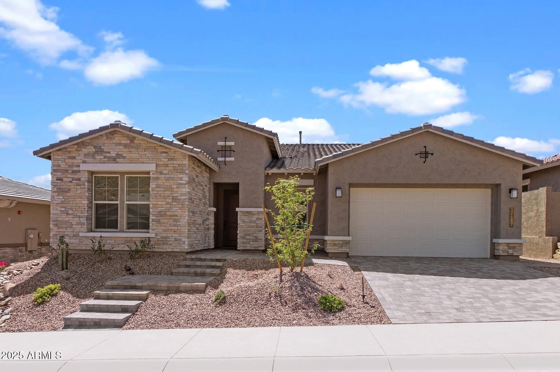 32489 N 135th Drive