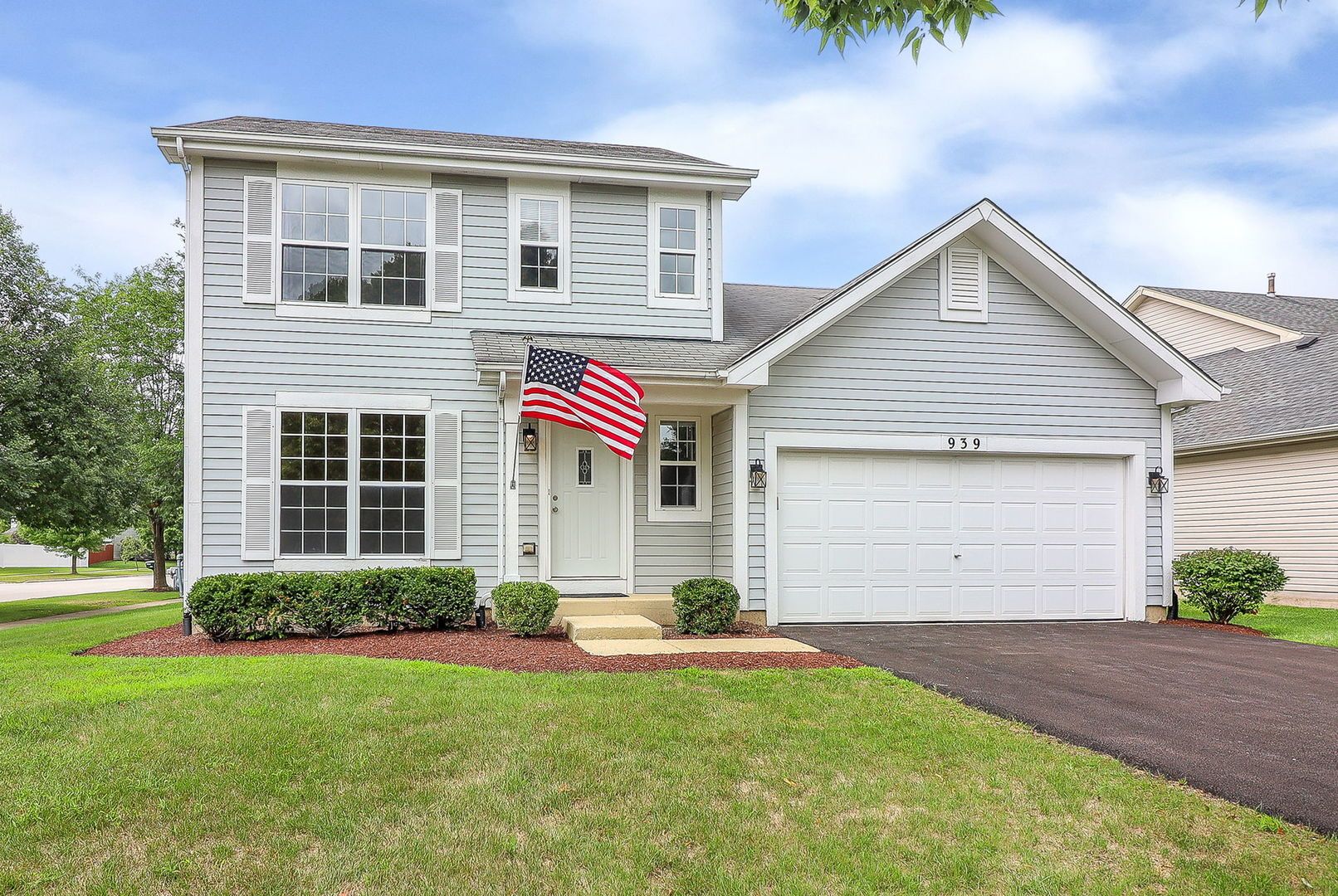 939 Lowell Lane