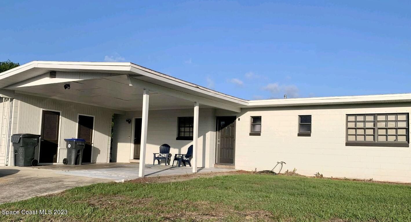 2736 Pine Ridge Drive