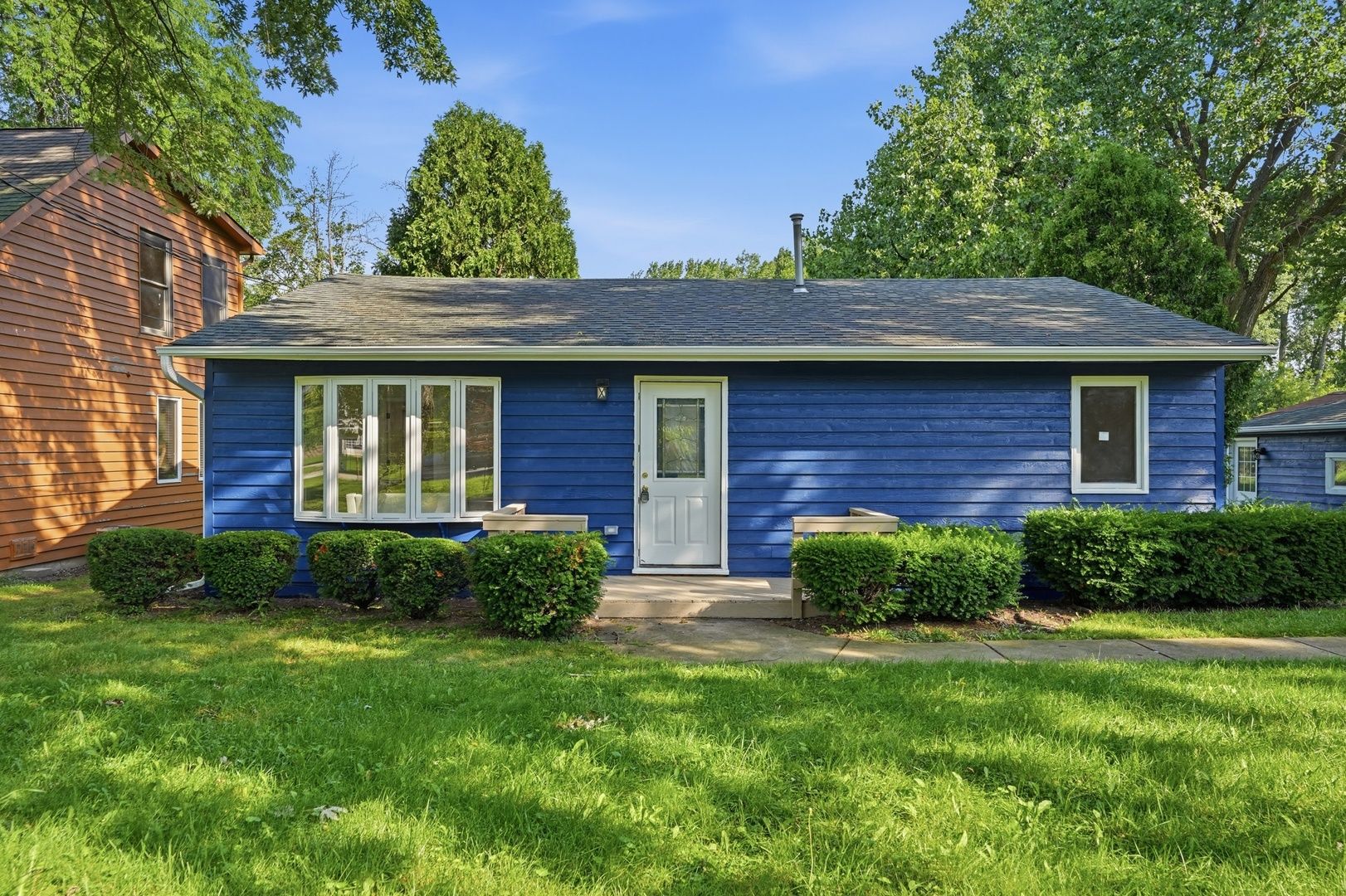 2804 Russett Road