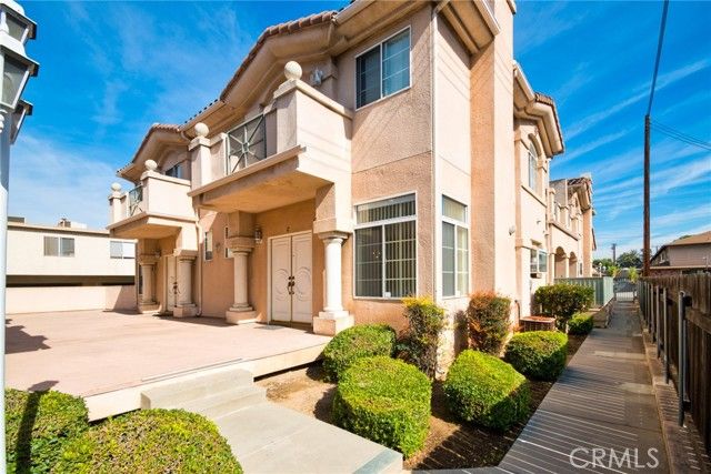 327 San Marcos Street C