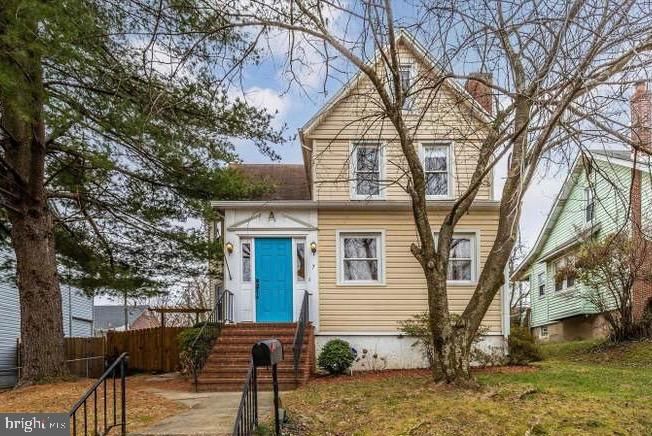 7 Chesley Avenue