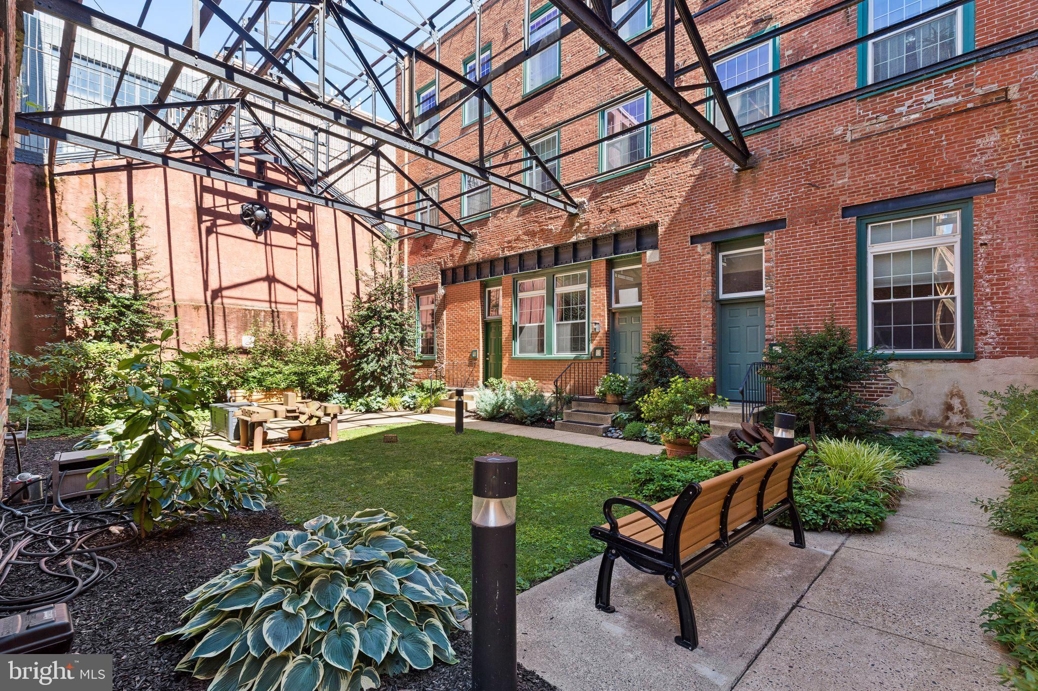 130-36 N Bread Street 226