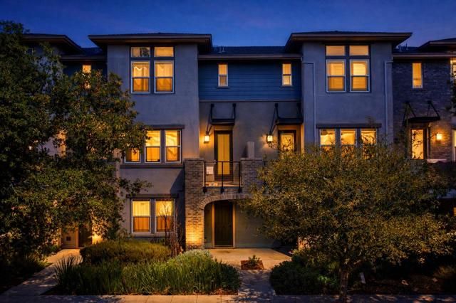 925 De Guigne Drive 4