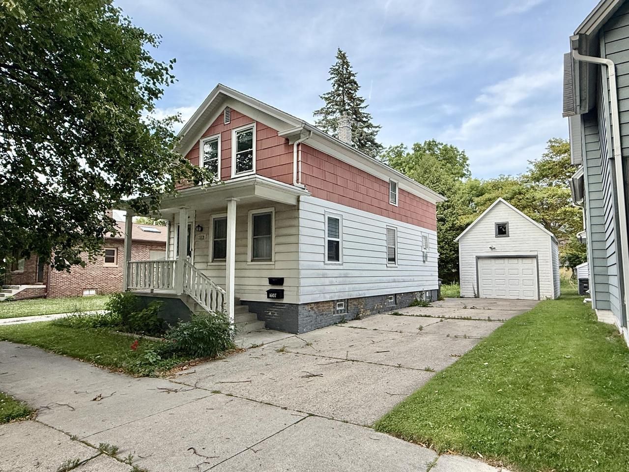 1607 North 11th Street